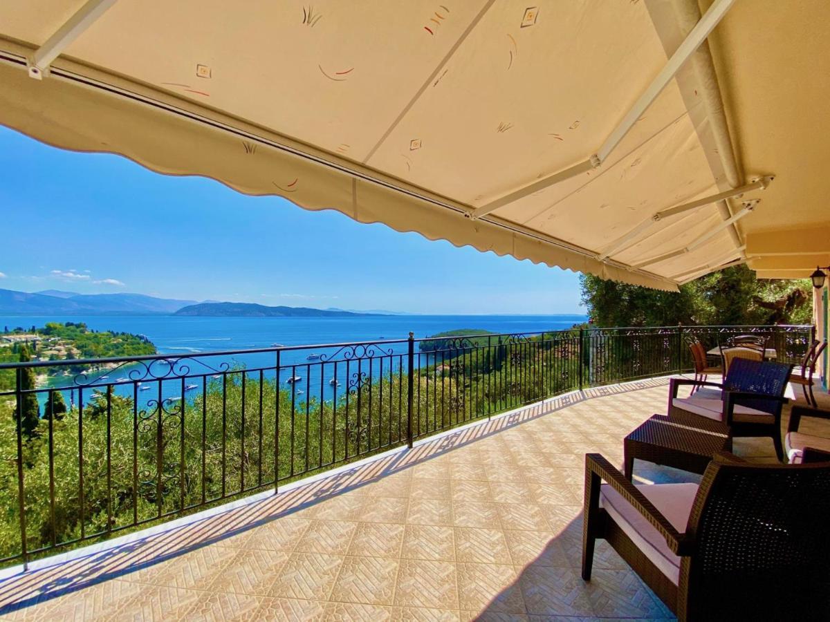 Eleni With Private Pool By Dadovillas וילה